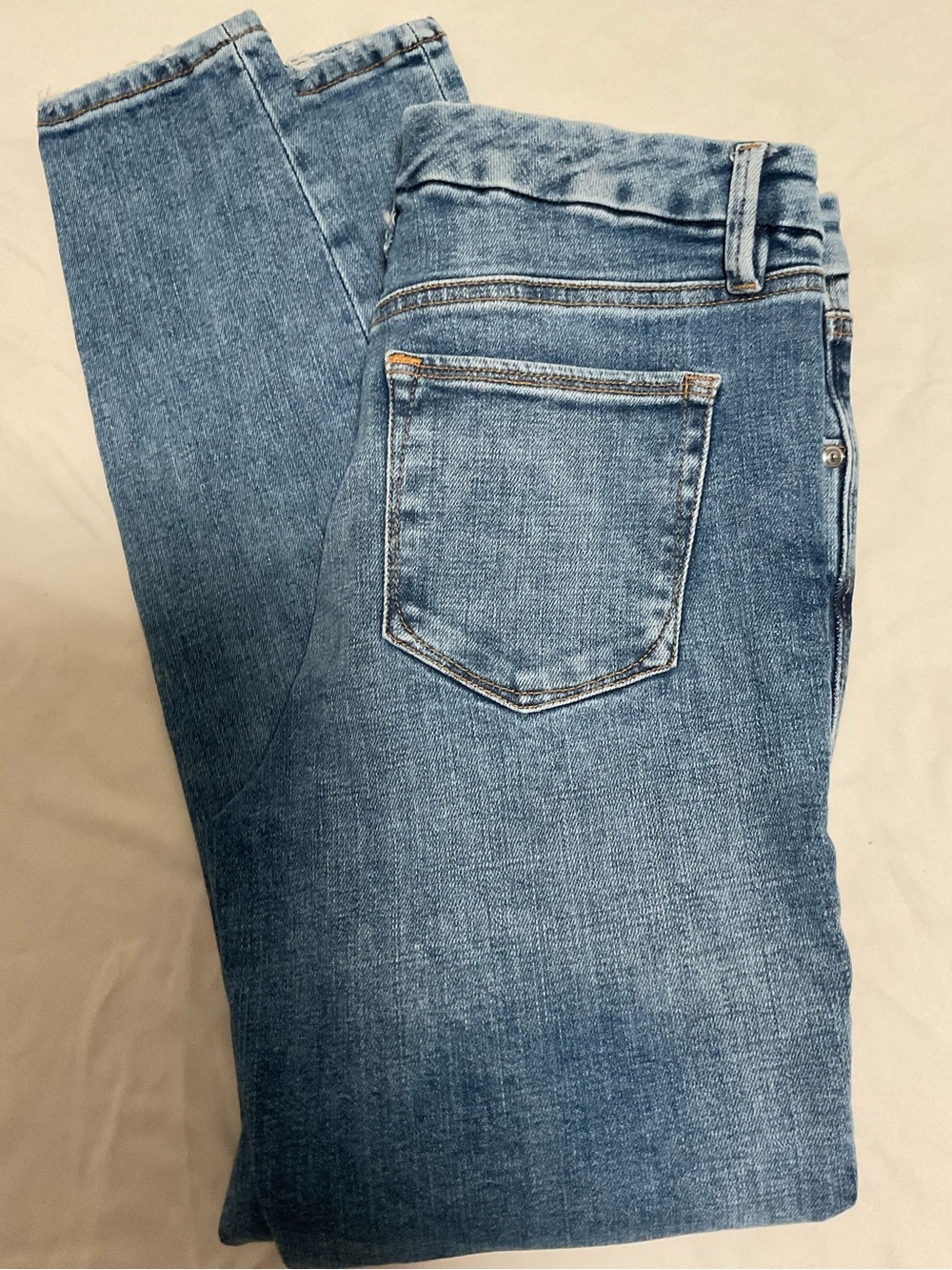 Good American Medium Rise Jeans size 8/29